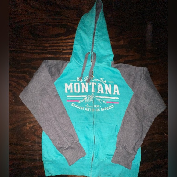 Pullover - Picture 1 of 2